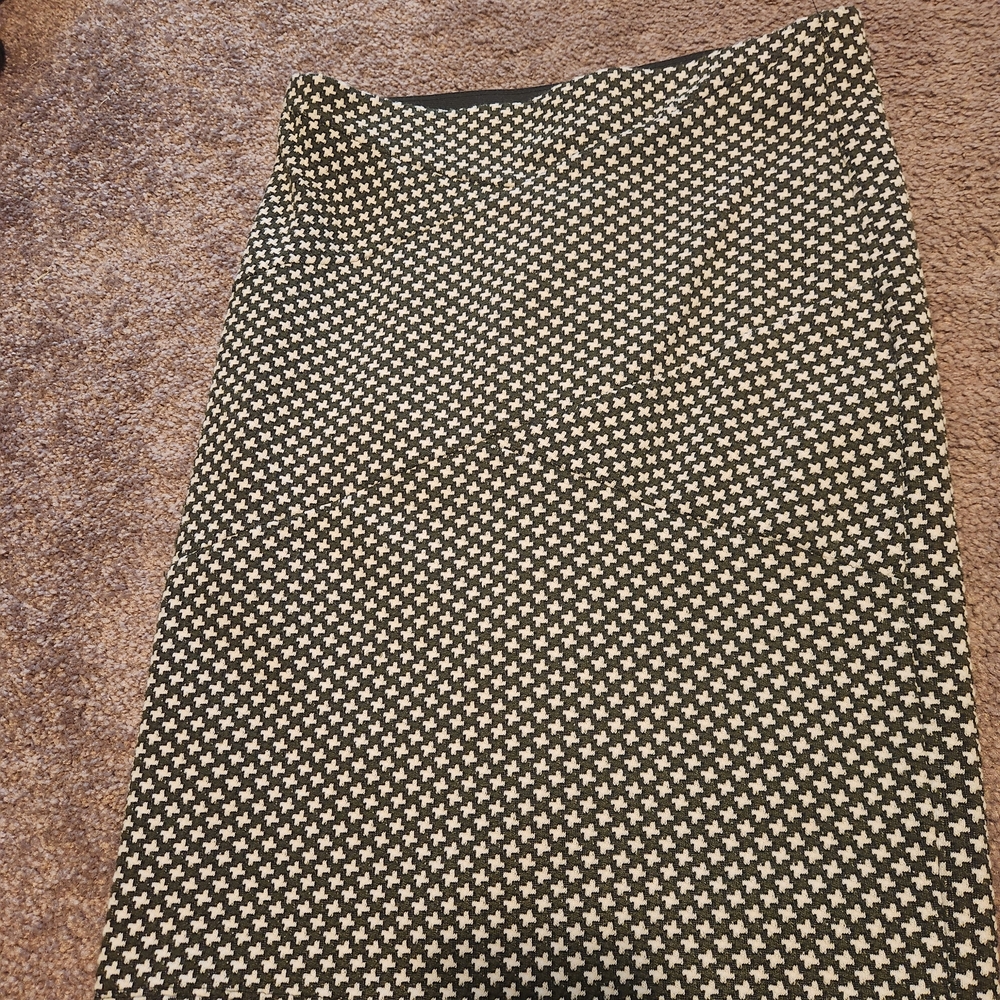 Stradivarius Black and White Checkered Pencil Skirt